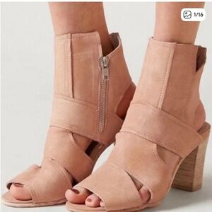 Free People Effie Blush Suede Cut-Out Block Heel Booties